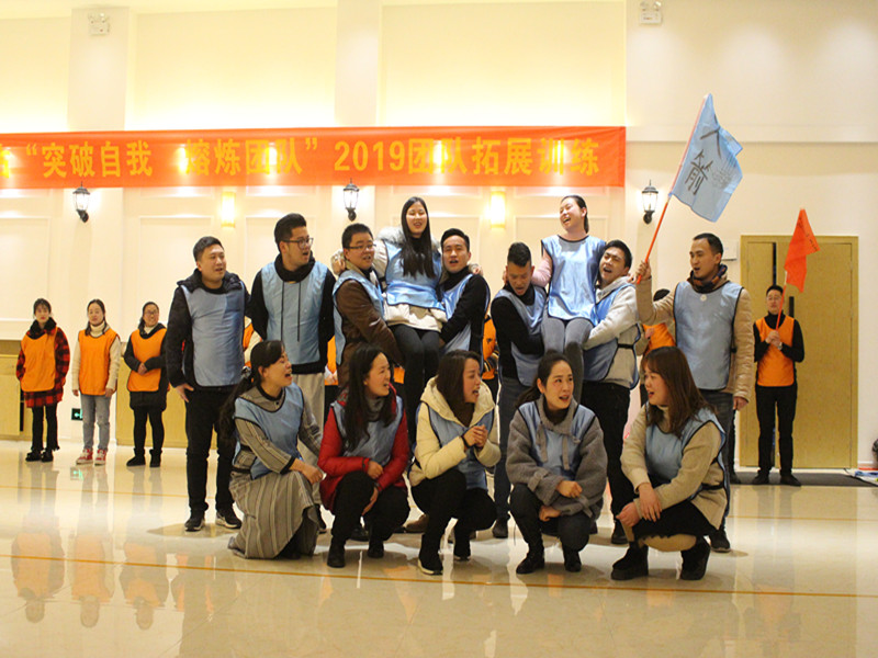 1573026471804403.jpg 蓝队展示_副本.jpg