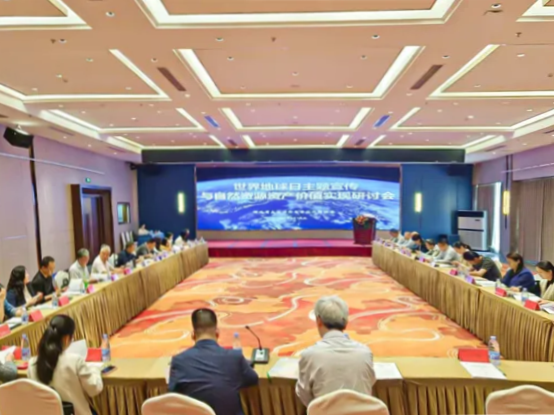 1746500918712615.png 1745564097877.png